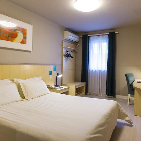 Jinjiang Inn Selected Shenzhen Huanggang Port Huangcheng Plaza Exterior foto