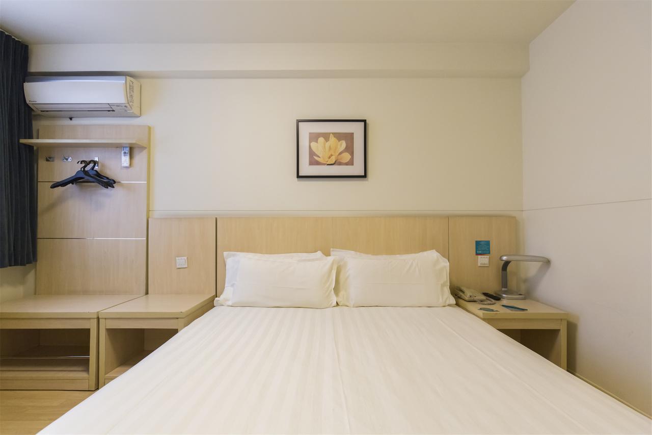 Jinjiang Inn Selected Shenzhen Huanggang Port Huangcheng Plaza Exterior foto